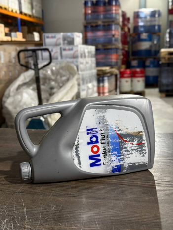 Mobil Brake fluid DOT 4 (5 литров(брак))