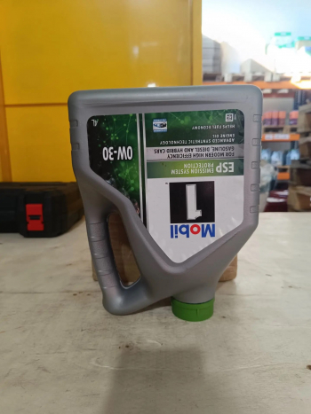 Mobil 1 ESP 0W-30   (4 литра (брак))
