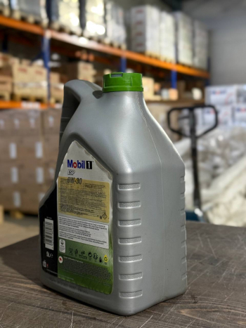Mobil 1 ESP 0W-30   (5 литров(брак) )