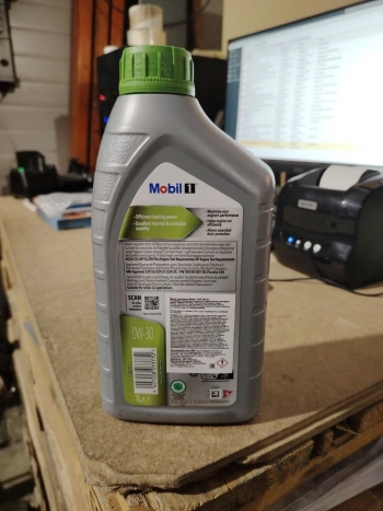 Mobil 1 ESP 0W-30   (1 литр (брак))