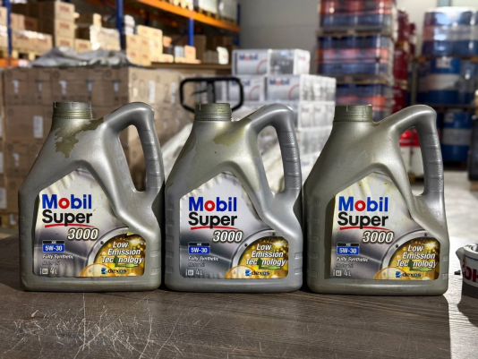 Mobil SUPER 3000  XE 5W-30  (4 литра(брак))